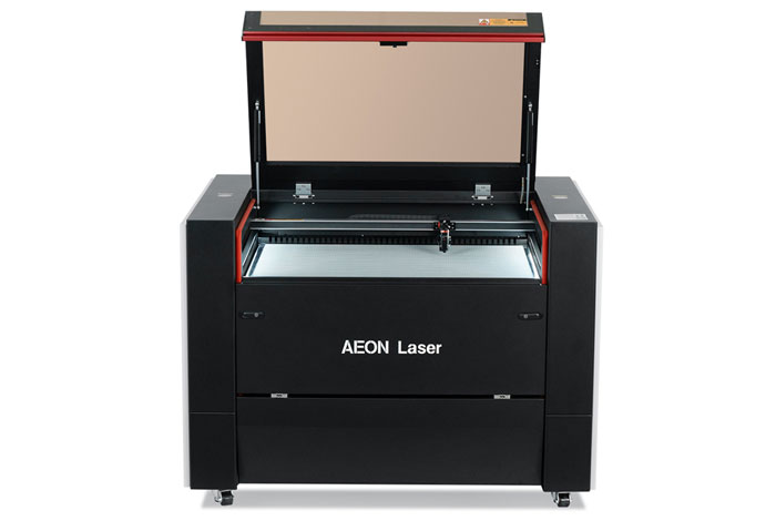 Aeon Nova10 S 灭火宝贝成人版在线观看  Professional CO2 Laser Cutter and Engraver front overhead view with lid open